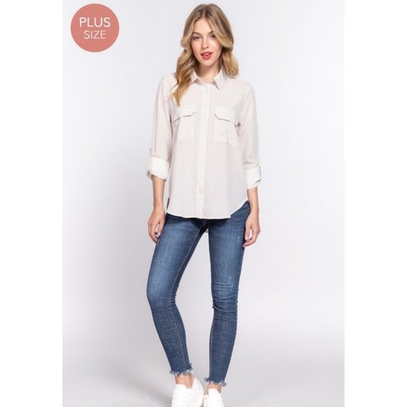 PLUS SIZE FRONT POCKET BUTTON DOWN TOP - Picture 2 of 5